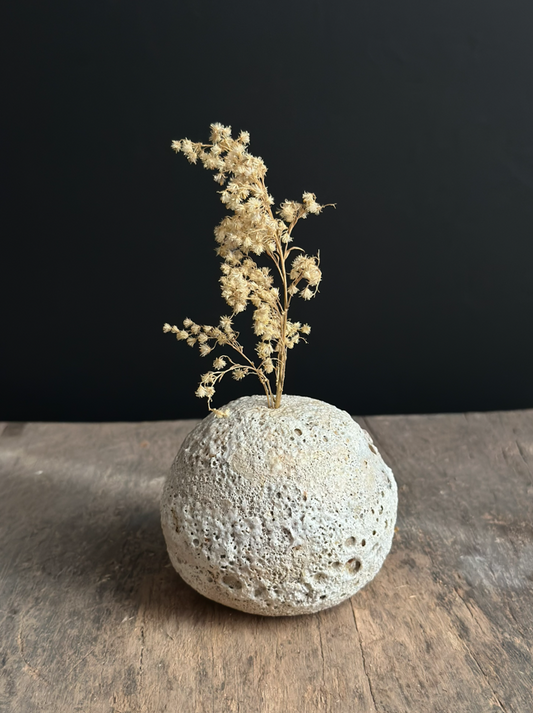 Bud Vase 10